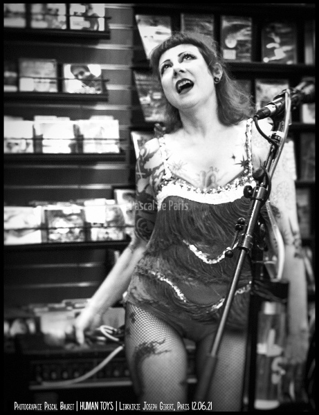 Human_Toys_202106_004